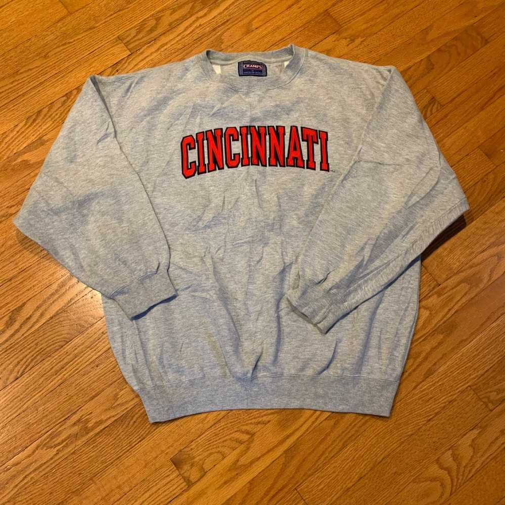 Vintage 90s Champs Sports University of Cincinnati Bearcats Crewneck Sweater